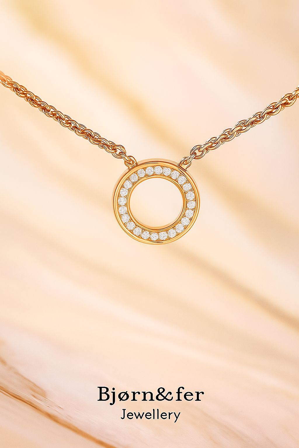 diamond neckless
